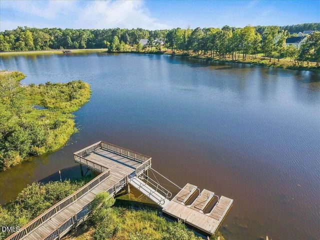 2704 Blueridge Lake Drive, Fuquay Varina, NC 27526