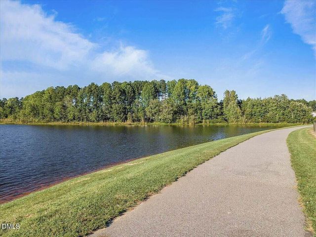 2704 Blueridge Lake Drive, Fuquay Varina, NC 27526