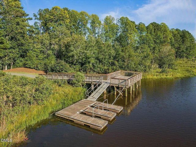 2704 Blueridge Lake Drive, Fuquay Varina, NC 27526