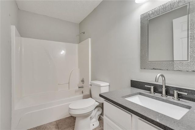 4390 Telida Trail, Snellville, GA 30039