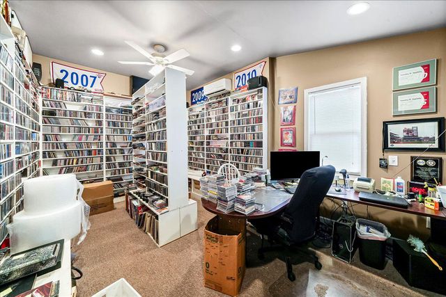 16 GROVE LN, Broomall, PA 19008