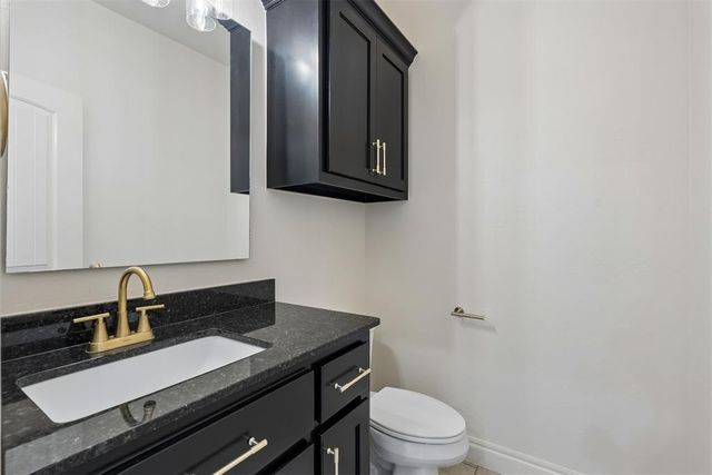 5613 St James Place, Oklahoma City, OK 73179