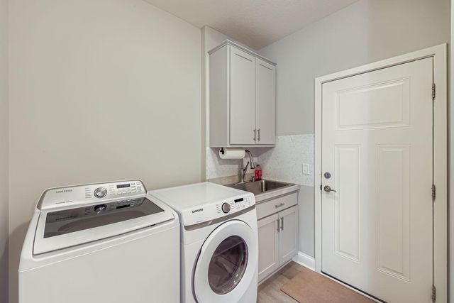 4918 93rd Way N, Brooklyn Park, MN 55443