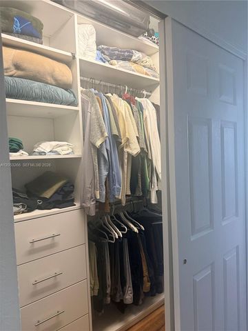 10057 NW 88th Terrace, Doral, FL 33178