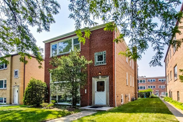 4821 Crain Street 1, Skokie, IL 60077
