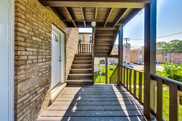 4821 Crain Street 1, Skokie, IL 60077