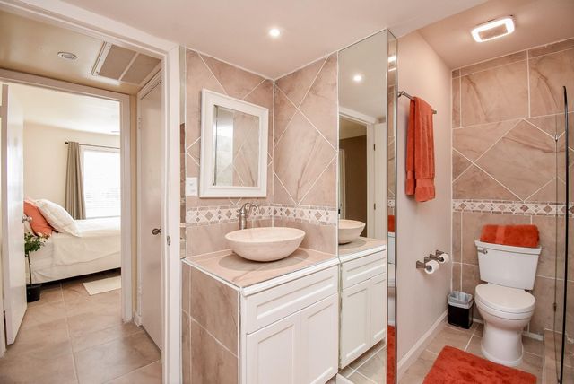 10555 Turtlewood Court 1716, Houston, TX 77072