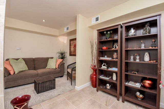 10555 Turtlewood Court 1716, Houston, TX 77072