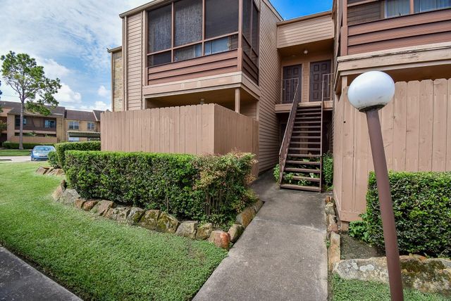 10555 Turtlewood Court 1716, Houston, TX 77072