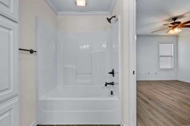 710 Rolling Rock Drive, Austin, AR 72007