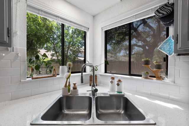 13021 Amarillo Ave, Austin, TX 78729