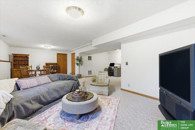 7510 S 41st Street, Lincoln, NE 68516