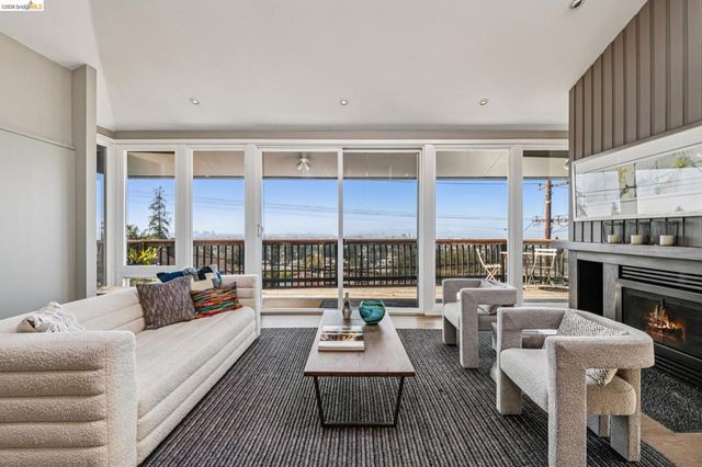 65 Panoramic Way, Berkeley, CA 94704