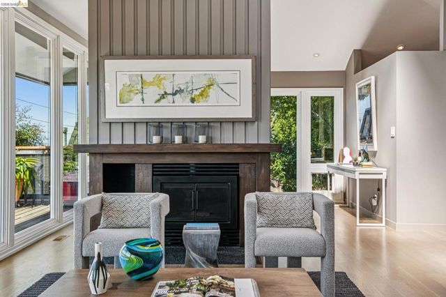 65 Panoramic Way, Berkeley, CA 94704