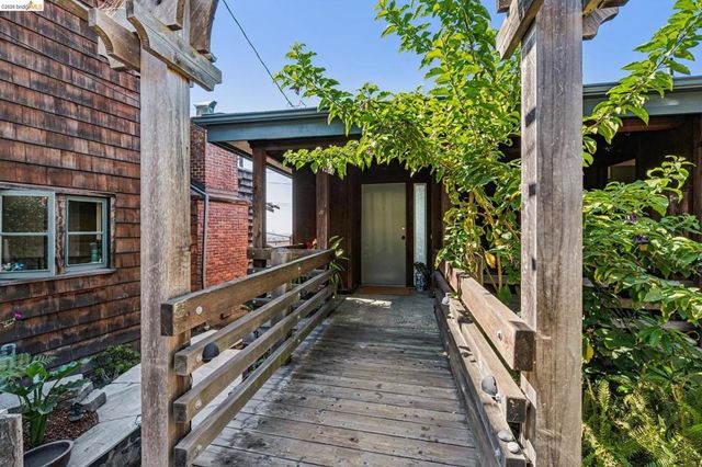 65 Panoramic Way, Berkeley, CA 94704