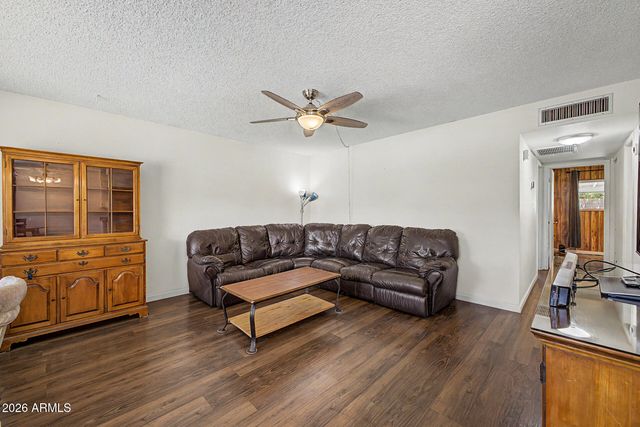 10210 N 97TH Drive A, Peoria, AZ 85345