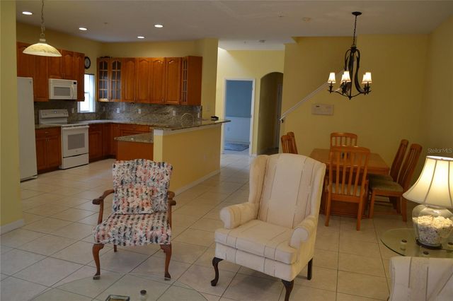 11117 KAPOK GRAND CIRCLE, Madeira Beach, FL 33708