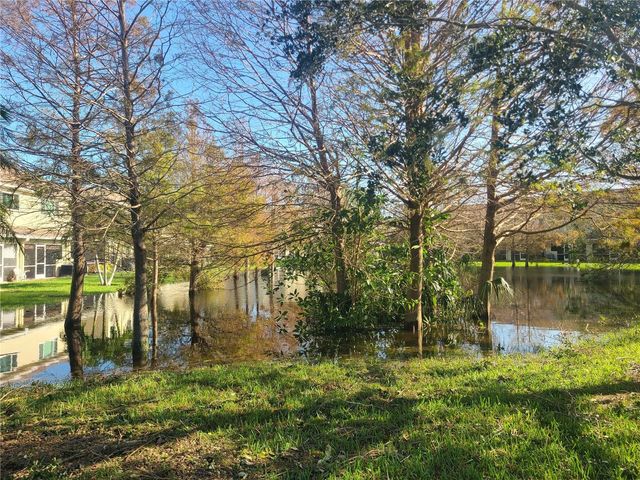 11117 KAPOK GRAND CIRCLE, Madeira Beach, FL 33708