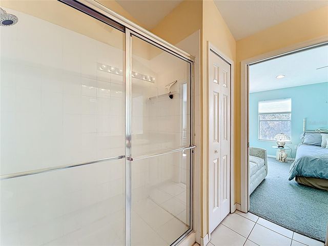 11117 KAPOK GRAND CIRCLE, Madeira Beach, FL 33708