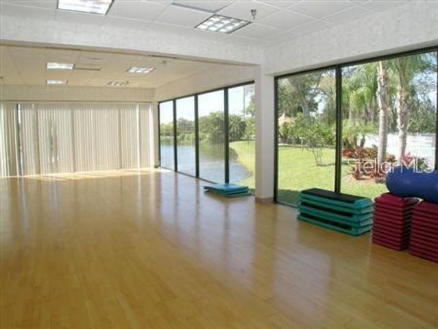 11117 KAPOK GRAND CIRCLE, Madeira Beach, FL 33708