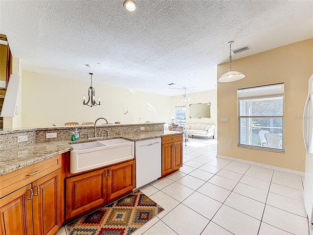 11117 KAPOK GRAND CIRCLE, Madeira Beach, FL 33708