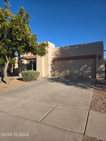 8870 E Desert Verbena Place, Tucson, AZ 85715