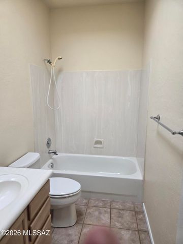 8870 E Desert Verbena Place, Tucson, AZ 85715