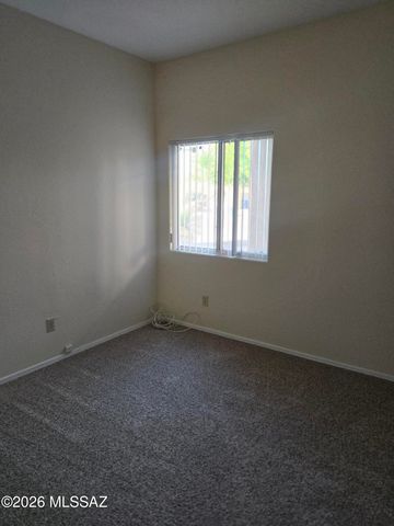 8870 E Desert Verbena Place, Tucson, AZ 85715