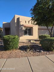 8870 E Desert Verbena Place, Tucson, AZ 85715