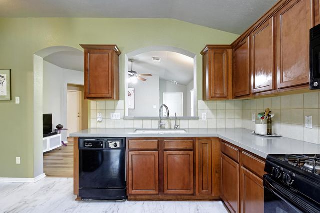 106 Wild Plum, San Marcos, TX 78666