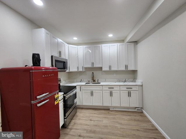 2108 E MONUMENT ST, Baltimore, MD 21205