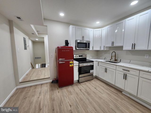 2108 E MONUMENT ST, Baltimore, MD 21205