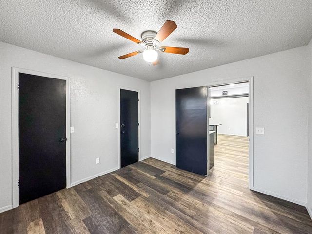 112 Wellington Lane, Moore, OK 73160