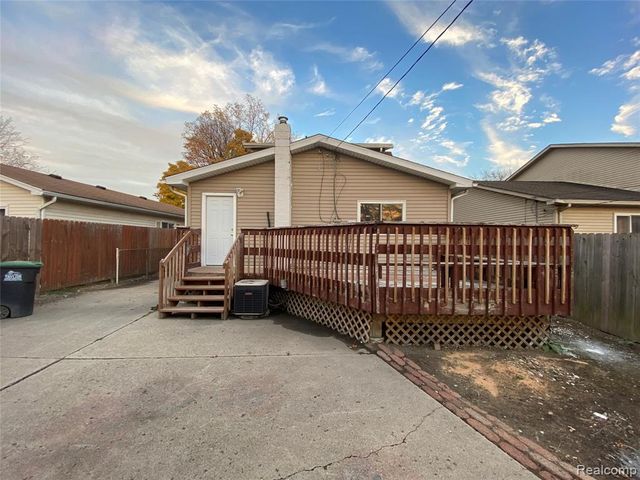 5894 Jackson Street, Taylor, MI 48180