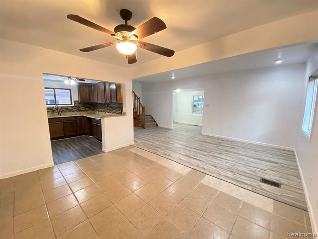 5894 Jackson Street, Taylor, MI 48180