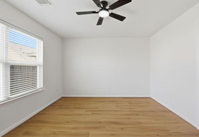 12831 Regal Oaks Bend Lane, Houston, TX 77047