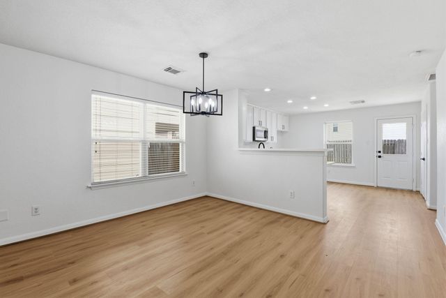 12831 Regal Oaks Bend Lane, Houston, TX 77047