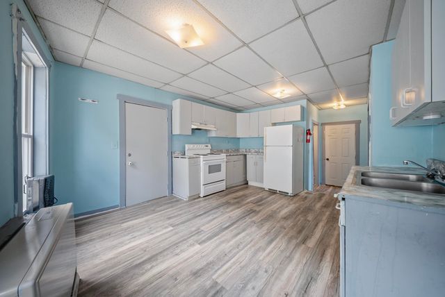 4 Depot Street, Pittsfield, NH 03263