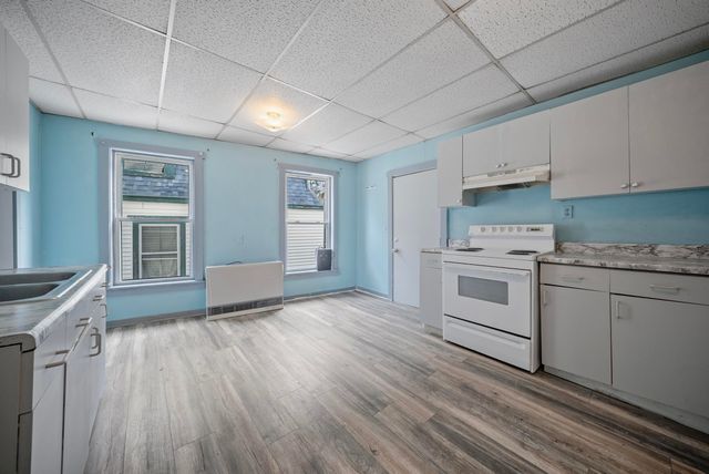 4 Depot Street, Pittsfield, NH 03263