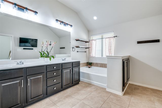 2624 Costa Mesa Drive, Little Elm, TX 75068