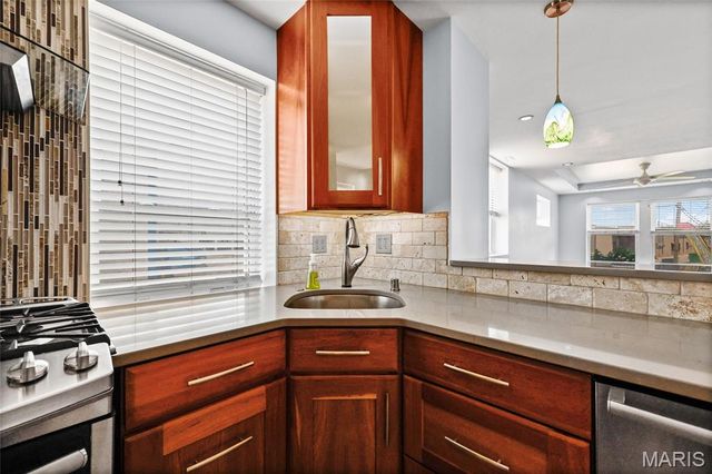 4622 Cleveland Avenue, St Louis, MO 63110