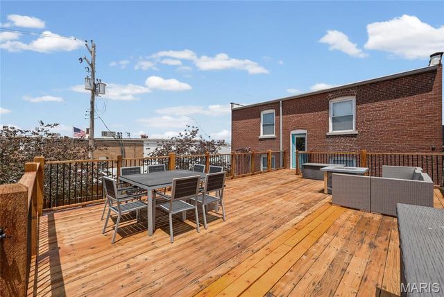 4622 Cleveland Avenue, St Louis, MO 63110