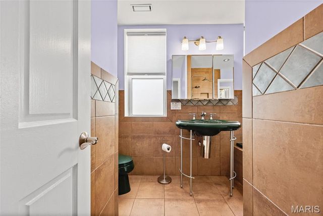 4622 Cleveland Avenue, St Louis, MO 63110