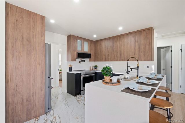 3021 Locust Street, Denver, CO 80207