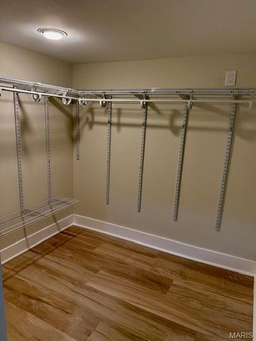 2517 Bremerton Road, Rock Hill, MO 63144