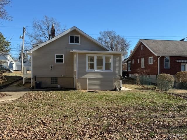 2517 Bremerton Road, Rock Hill, MO 63144