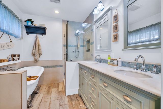 3638 N Studebaker, Long Beach, CA 90808