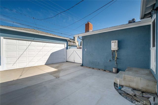 3638 N Studebaker, Long Beach, CA 90808