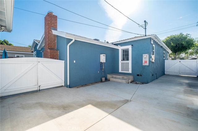 3638 N Studebaker, Long Beach, CA 90808