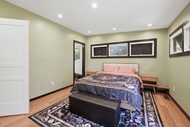 11 Forest Hill Dr, Worcester, MA 01609